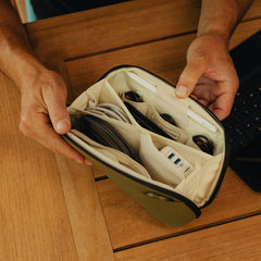Tech Pouch Small