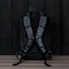 Evergoods X Carryology - A Griffin for the Ages - Civic Panel loader 24L CPL24