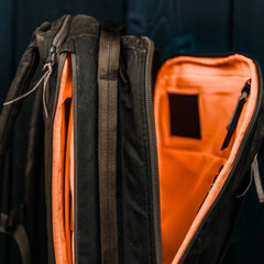 Evergoods X Carryology - A Griffin for the Ages - Civic Panel loader 24L CPL24