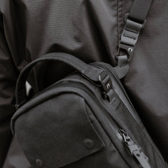 Kompak Crossbody Bag
