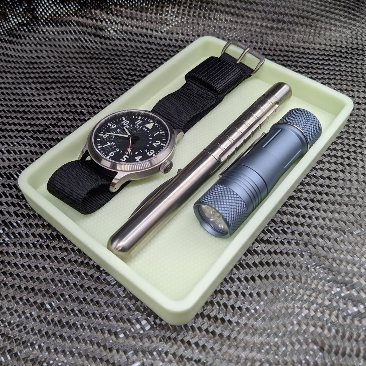 Countycomm - Glow Parts Tray - Armorer - Non Slip ( Limited Edition )