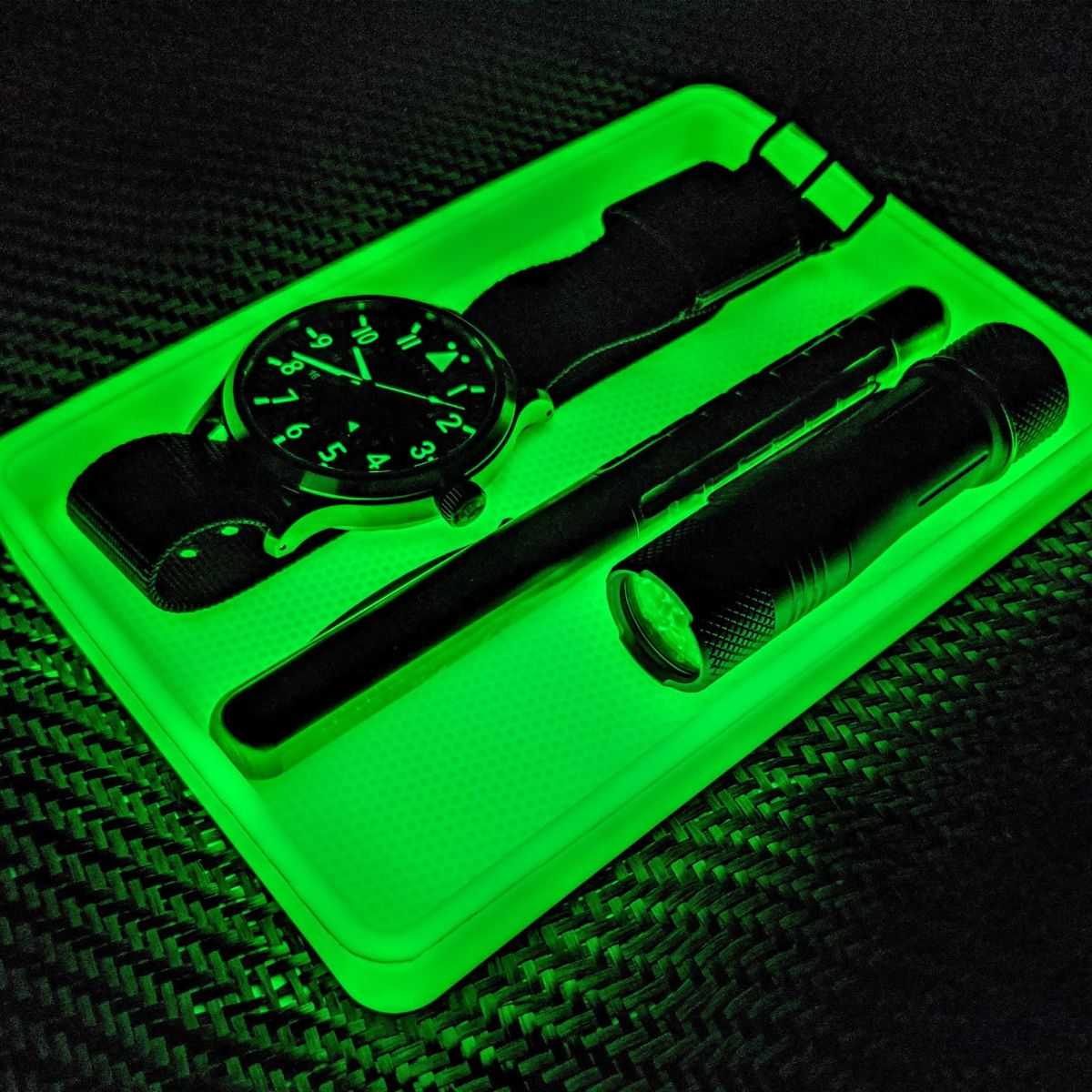 Countycomm - Glow Parts Tray - Armorer - Non Slip ( Limited Edition )