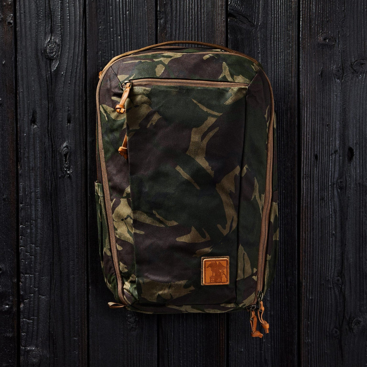 Evergoods X Carryology - The Griffin Reawakens - Civic Travel Bag 26L CTB26