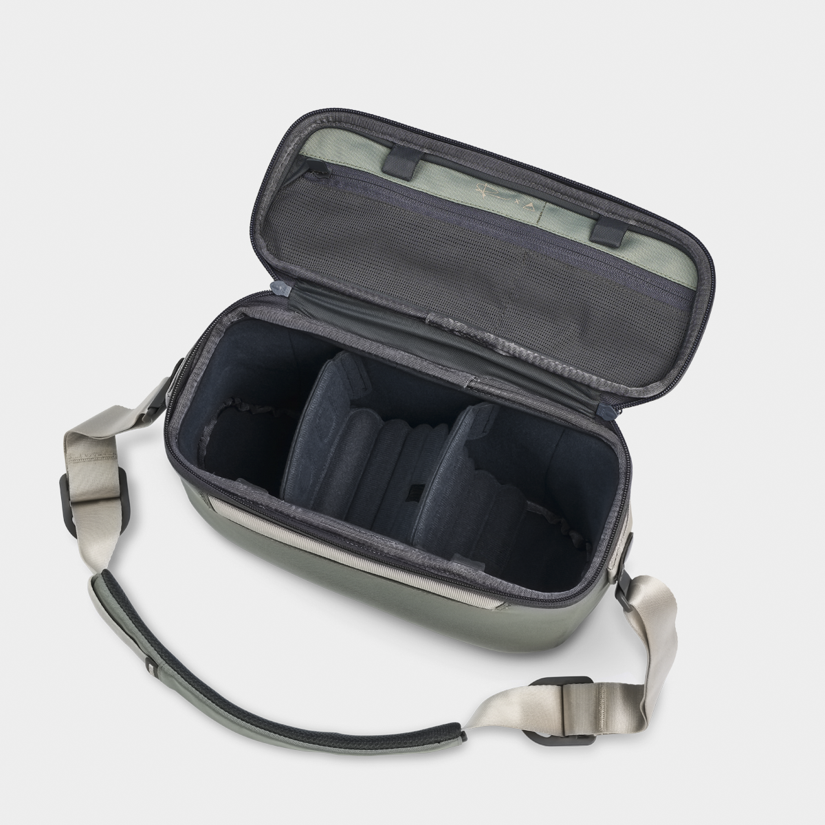 Luma Camera Sling