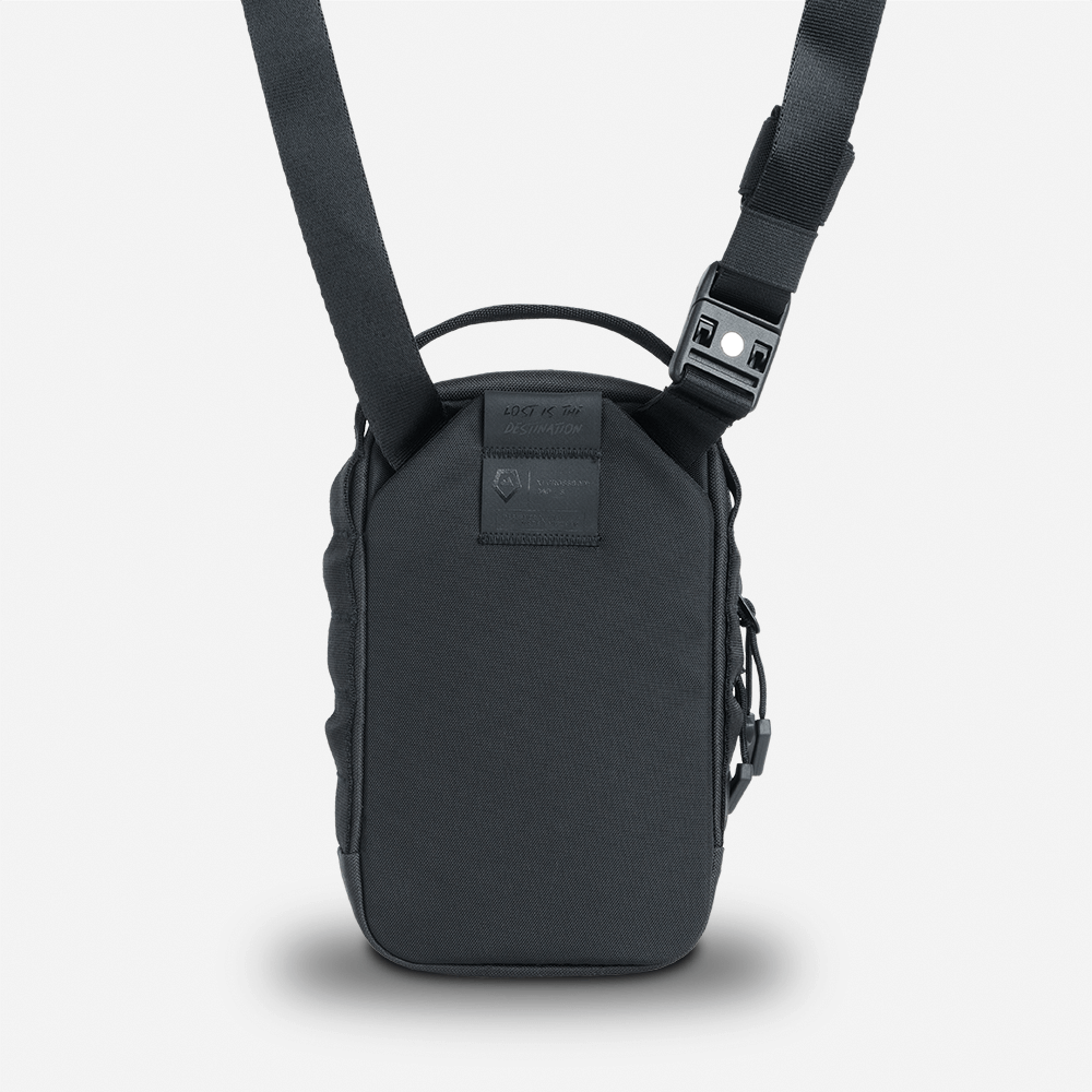 X1 CROSSBODY BAG