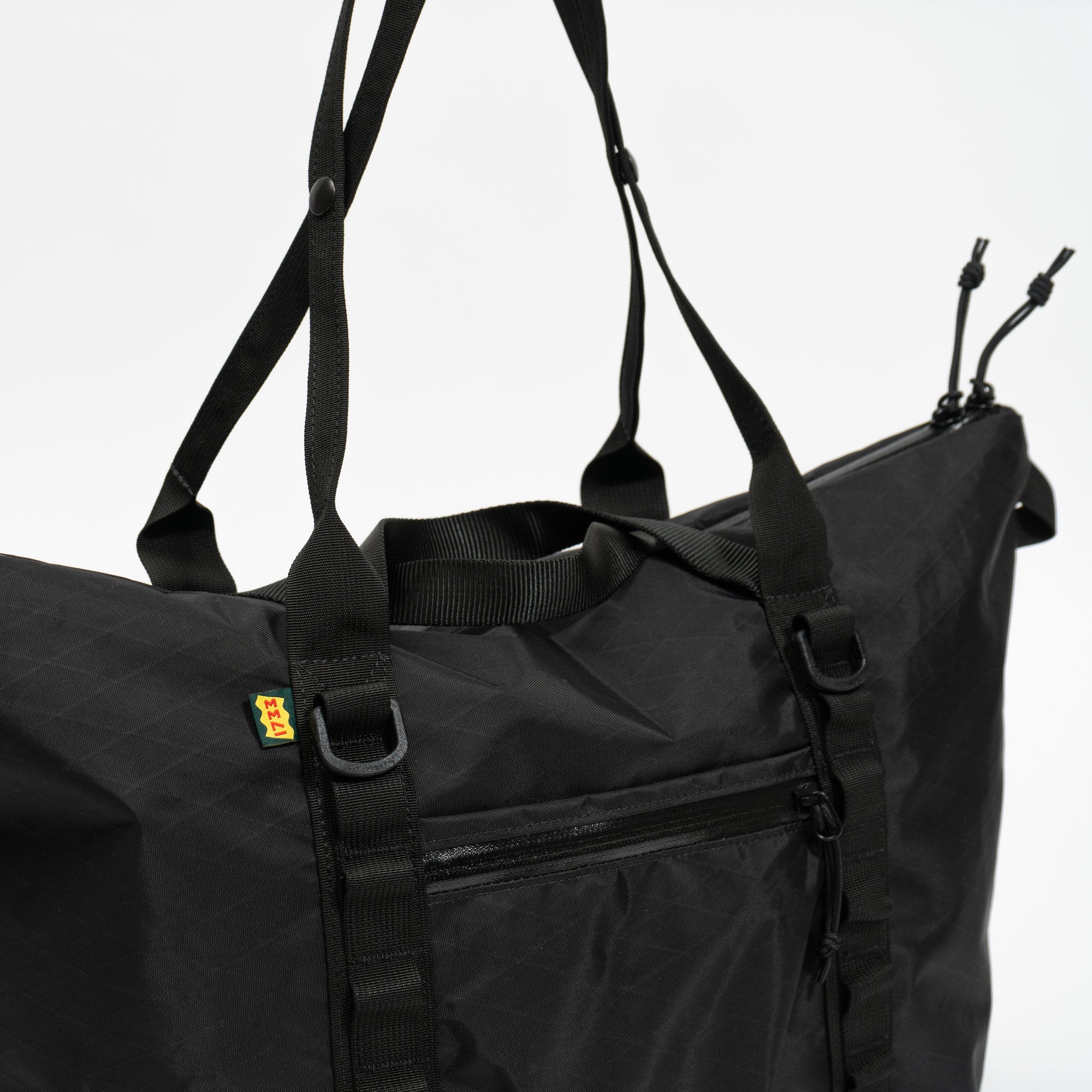 Zip tote