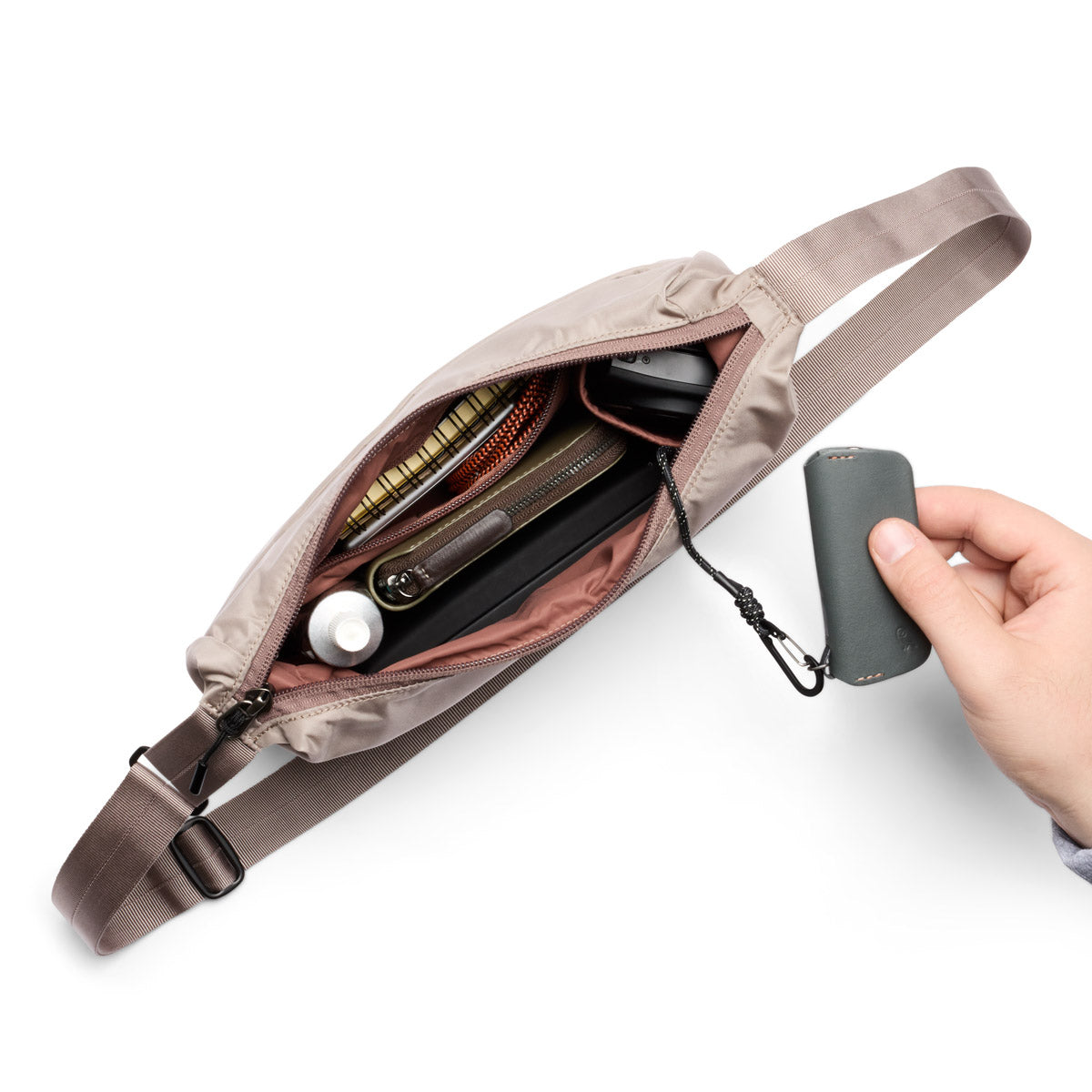 Laneway Crescent Bag 2.5L