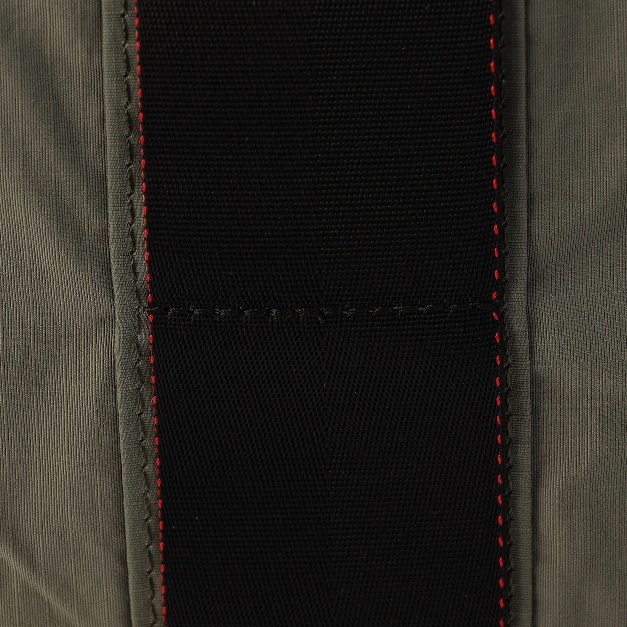 PACKABLE SHOULDER