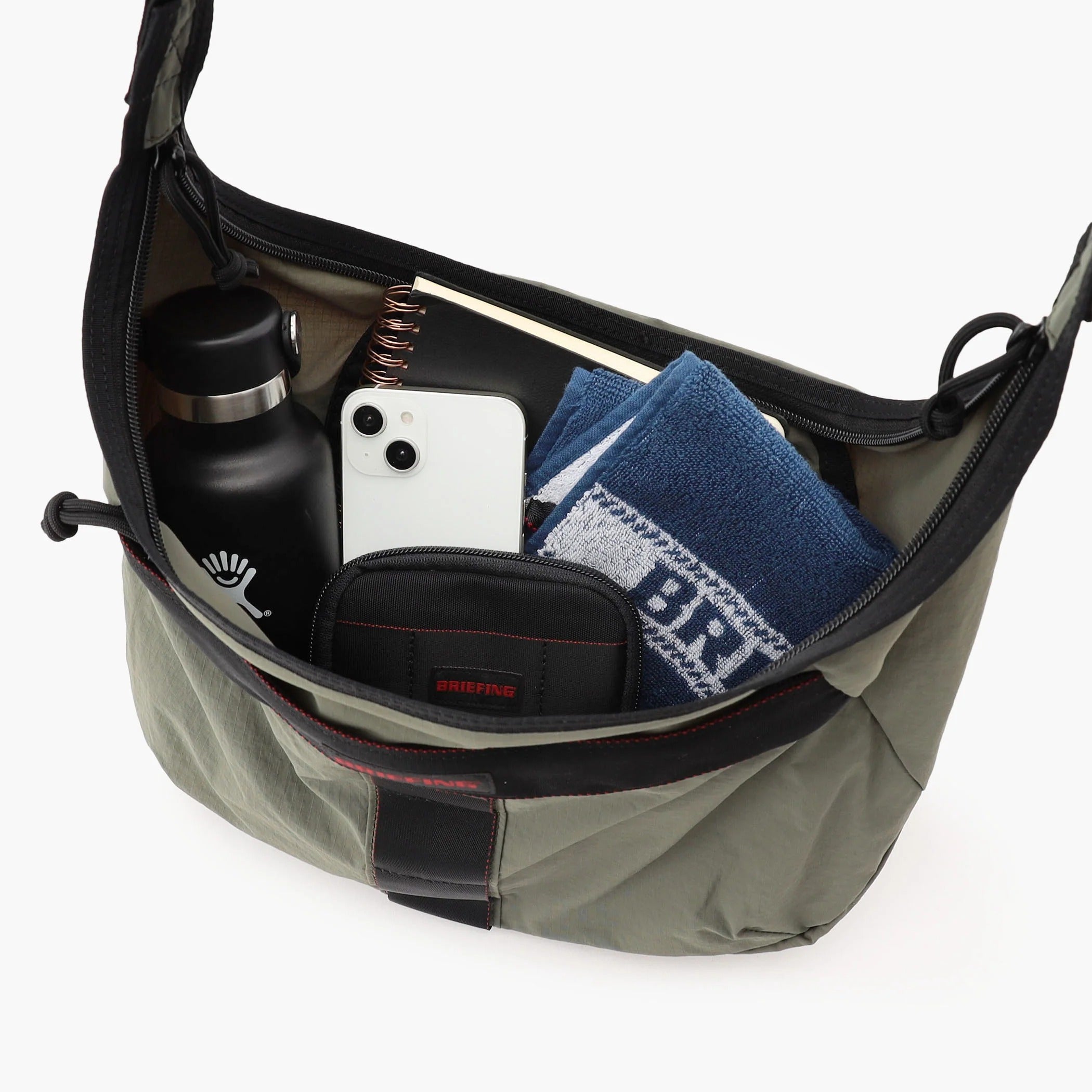 PACKABLE SHOULDER