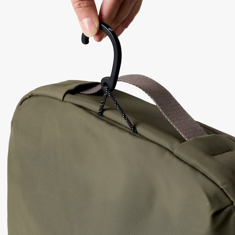 Hanging Toiletry Kit Plus