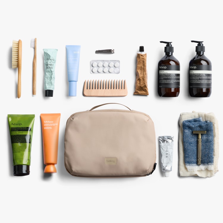 Hanging Toiletry Kit Plus