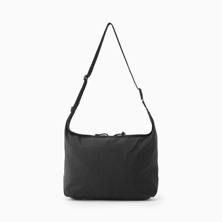 PACKABLE SHOULDER