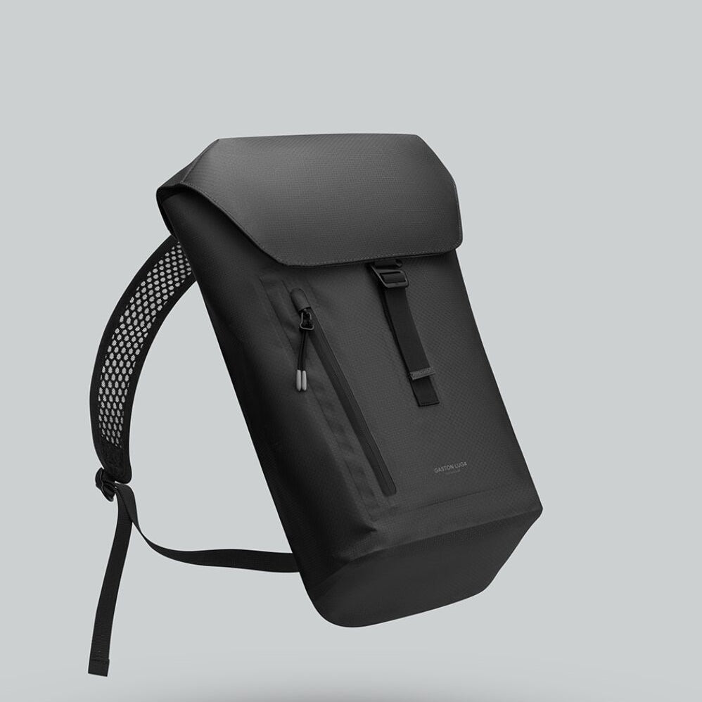 Lightweight DuoSeal Flap Backpack 14
